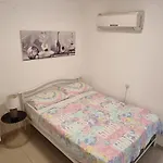 Asher\'S Apartments